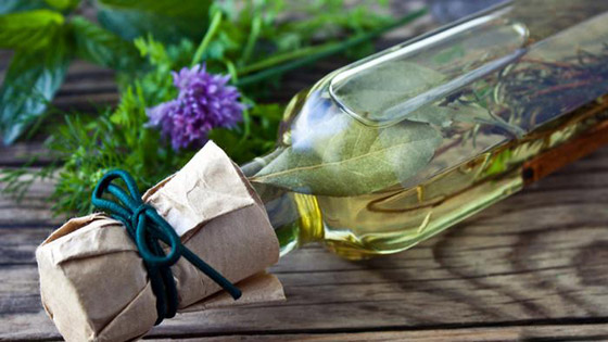 بالصور.. إليكم زيوت طبيعية تغنيكم عن المواد التجميلية والأدوية! صورة رقم 9