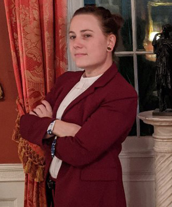 من هي المرأة التي تصدت لغوغل عملاق التكنولوجيا وانتصرت عليه؟ صورة رقم 3