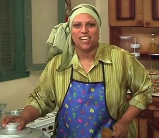 طباخة مصرية تثير تفاعلا واسعا.. كيف ردت على متصل أهانها على الهواء؟ صورة رقم 4 طباخة مصرية تثير تفاعلا واسعا.. كيف ردت على متصل أهانها على الهواء؟ صورة رقم 4