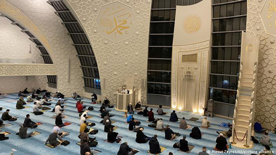 كيف يبدو شهر رمضان حول العالم في زمن كورونا؟ صورة رقم 1 كيف يبدو شهر رمضان حول العالم في زمن كورونا؟ صورة رقم 1