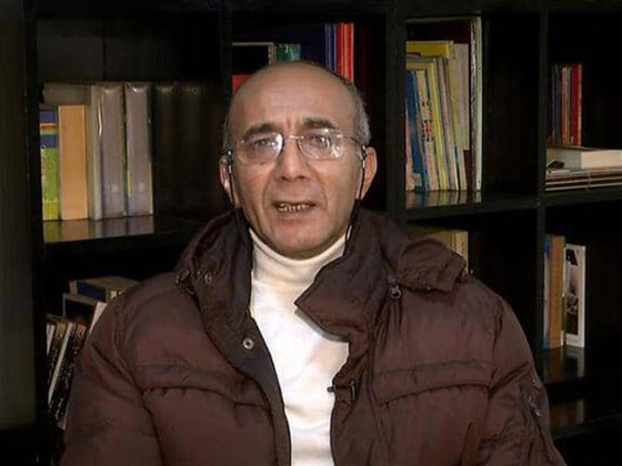 وفاة الطيار أشرف أبو اليسر.. أسرته تتهم محمد رمضان وعمرو أديب يقول: مصر كلها تدعو عليك! صورة رقم 3