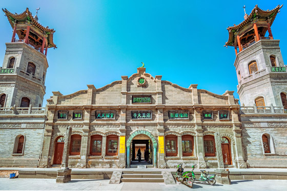 مسجد داتونج فى الصين.. مبنى رائع يدمج الفن المعماري الإسلامي باللمسات الصينية صورة رقم 6