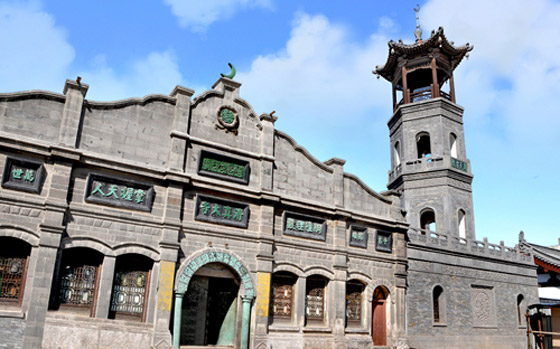 مسجد داتونج فى الصين.. مبنى رائع يدمج الفن المعماري الإسلامي باللمسات الصينية صورة رقم 7