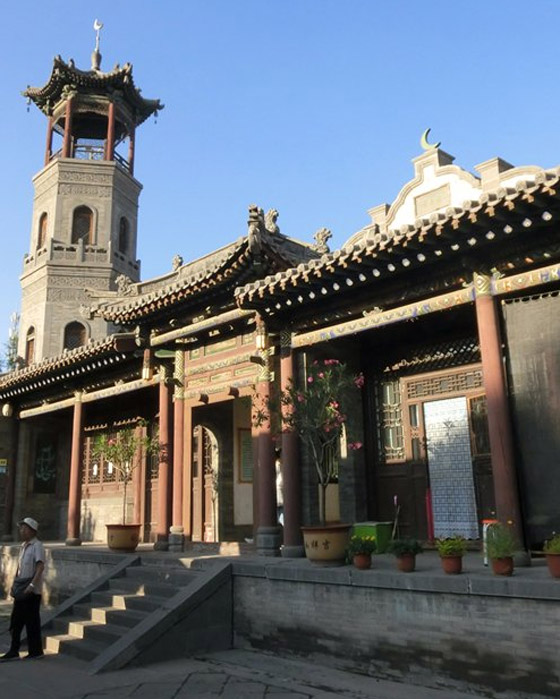 مسجد داتونج فى الصين.. مبنى رائع يدمج الفن المعماري الإسلامي باللمسات الصينية صورة رقم 15