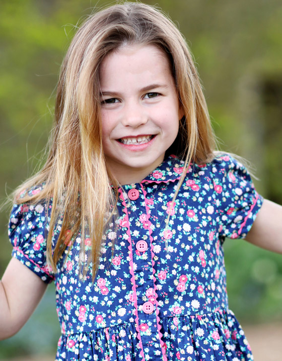 الأمير ويليام وكيت ينشران صورة جديدة لابنتهما شارلوت بعيد ميلادها التاسع صورة رقم 14 الأمير ويليام وكيت ينشران صورة جديدة لابنتهما شارلوت بعيد ميلادها التاسع صورة رقم 14