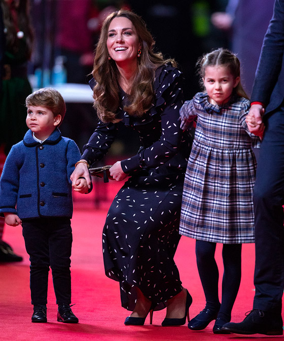 الأمير ويليام وكيت ينشران صورة جديدة لابنتهما شارلوت بعيد ميلادها التاسع صورة رقم 6 الأمير ويليام وكيت ينشران صورة جديدة لابنتهما شارلوت بعيد ميلادها التاسع صورة رقم 6