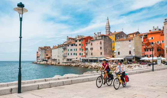 من اليونان إلى إيطاليا.. شاهدوا جمال مدن تحمل طابع البندقية حول أوروبا صورة رقم 5