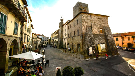 مدن إيطالية تعطي المال للعاملين عن بعد! تريد منهم السكن بمنازلها بشروط صورة رقم 9