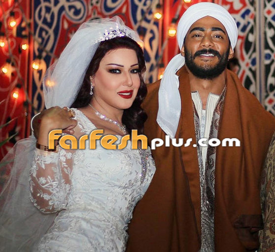 بالفيديو - الجمهور يهاجم محمد رمضان وسمية الخشاب بسبب تصرفاتهما بعد رحيل سمير غانم صورة رقم 12