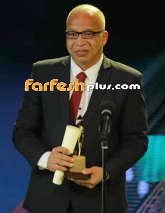 صور: الأب بطرس دانيال يزور الفنان شريف الدسوقي بعد بتر ساقه، ويهديه مصحفا صورة رقم 6 صور: الأب بطرس دانيال يزور الفنان شريف الدسوقي بعد بتر ساقه، ويهديه مصحفا صورة رقم 6