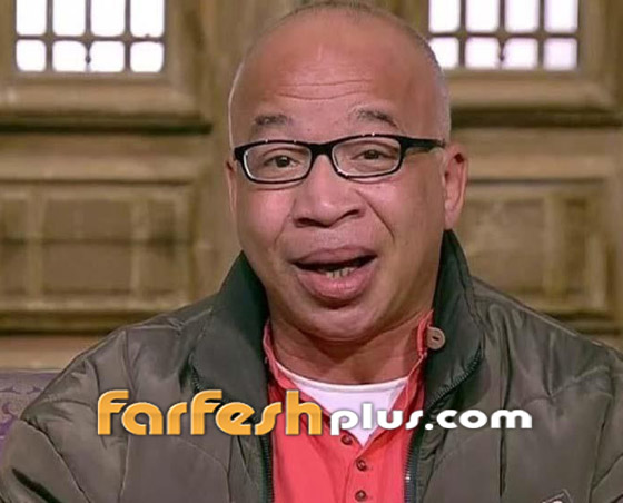 صور: الأب بطرس دانيال يزور الفنان شريف الدسوقي بعد بتر ساقه، ويهديه مصحفا صورة رقم 10 صور: الأب بطرس دانيال يزور الفنان شريف الدسوقي بعد بتر ساقه، ويهديه مصحفا صورة رقم 10