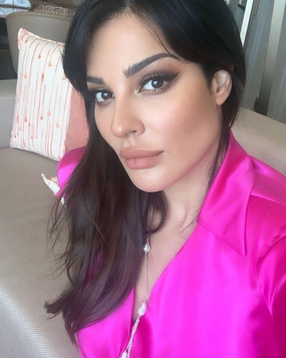 صور قديمة لـ نادين نسيب نجيم تصدم الجمهور! الفرق كبير قبل وبعد عمليات التجميل!  صورة رقم 19