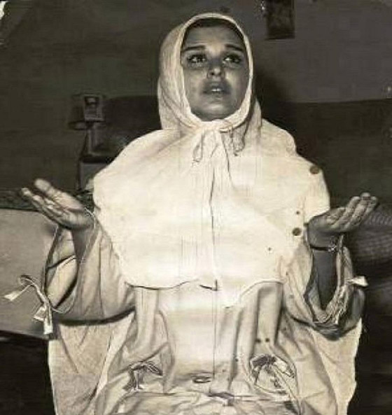 نجوم الفن الجميل في الحج: صور نادرة وحكايات مؤثرة صورة رقم 4