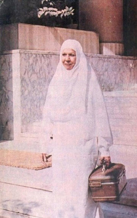 نجوم الفن الجميل في الحج: صور نادرة وحكايات مؤثرة صورة رقم 10