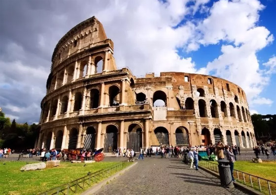 بالصور: تعرفوا إلى 10 من أفضل وأشهر آثار العالم المميزة صورة رقم 2