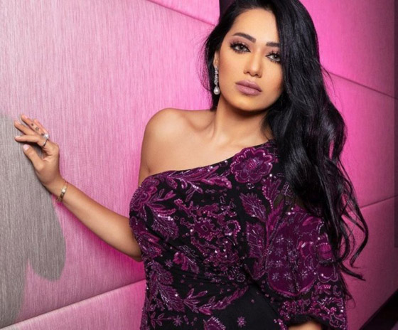 فيديو شذى حسون ترد على رحمة رياض بأسلوب محمد رمضان: أنا نمبر وان ونجمة العراق الأولى! صورة رقم 6