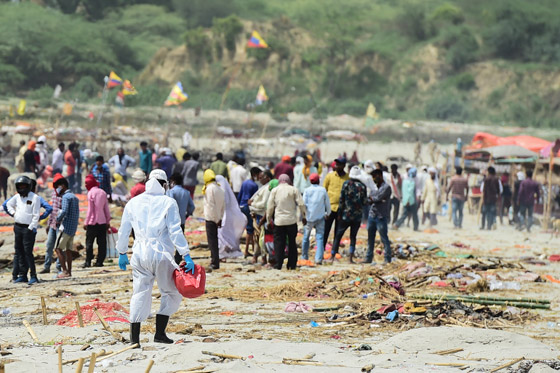 كيف تحول نهر الغانج المقدس إلى 