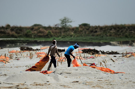 كيف تحول نهر الغانج المقدس إلى 