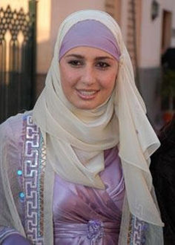 النجمات يدعمن حلا شيحة بعد ظهورها بالحجاب وإختيارها أسرتها صورة رقم 8 النجمات يدعمن حلا شيحة بعد ظهورها بالحجاب وإختيارها أسرتها صورة رقم 8