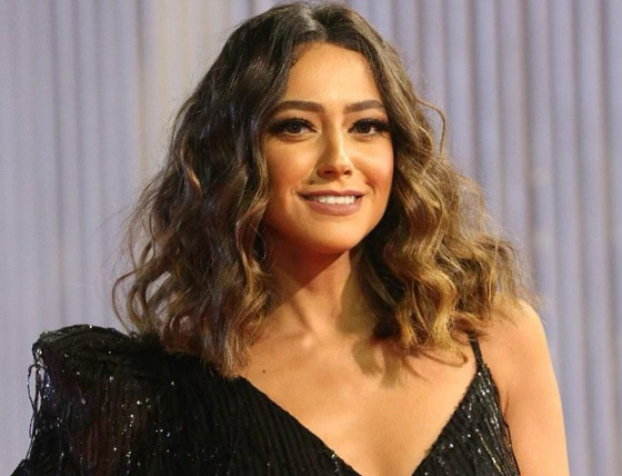 النجمات يدعمن حلا شيحة بعد ظهورها بالحجاب وإختيارها أسرتها صورة رقم 4 النجمات يدعمن حلا شيحة بعد ظهورها بالحجاب وإختيارها أسرتها صورة رقم 4