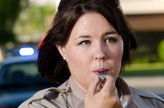 الصافرات.. وأشياء عادية على قائمة الممنوعات في بعض الدول صورة رقم 5