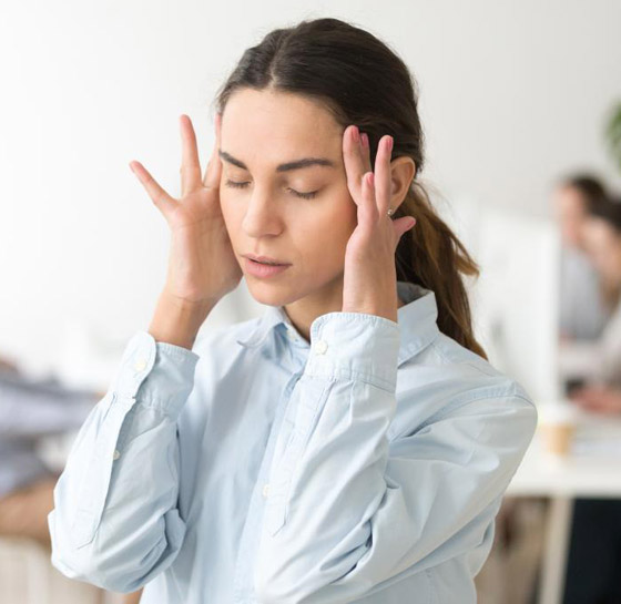 تشعر بالدوار عند السير بسرعة أو أثناء نزول الدرج؟ إليك الأسباب والعلاج صورة رقم 6 تشعر بالدوار عند السير بسرعة أو أثناء نزول الدرج؟ إليك الأسباب والعلاج صورة رقم 6