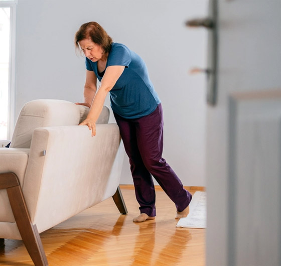 تشعر بالدوار عند السير بسرعة أو أثناء نزول الدرج؟ إليك الأسباب والعلاج صورة رقم 10 تشعر بالدوار عند السير بسرعة أو أثناء نزول الدرج؟ إليك الأسباب والعلاج صورة رقم 10