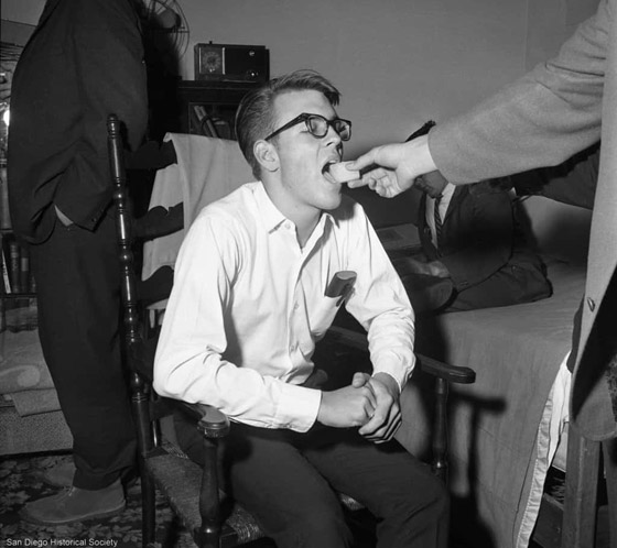 تعرفوا إلى 10 أشخاص حطموا أرقاما قياسية غريبة لم تسمعوا بها من قبل! صورة رقم 6