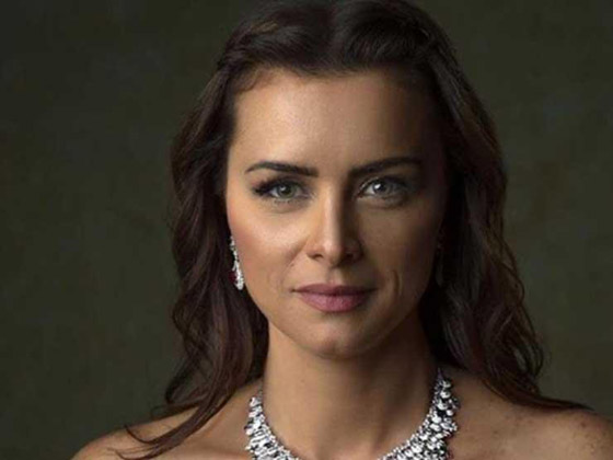 الفنانة نور اللبنانية تودع زوجها رجل الاعمال السوري لمثواه الاخير صورة رقم 3