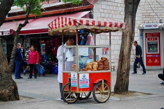بالصور: إليكم أفضل 10 وجهات سياحية في العالم لتذوّق أشهى طعام الشارع صورة رقم 4