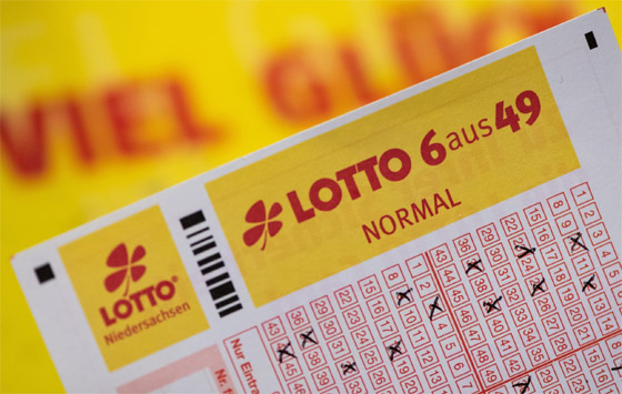 سيدة ألمانية فازت بجائزة يانصيب بقيمة 39 مليون دولار دون أن تدري! صورة رقم 1