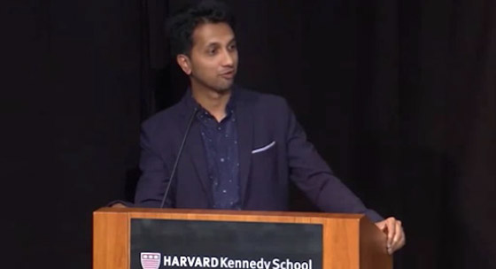 يتحول إلى مليونير بفضل تشجيع معلمه في المدرسة صورة رقم 3