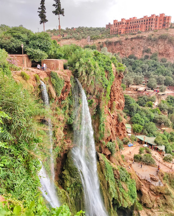 ركن الجنة.. مغامر يوثق رحلته المثيرة إلى إحدى أجمل شلالات المغرب صورة رقم 2