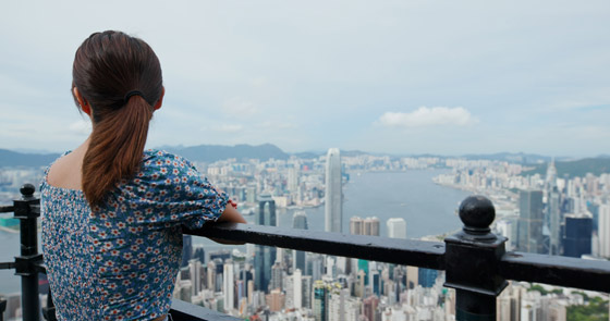 تعرفوا إلى آداب السفر وزيارة المعالم السياحية حول العالم صورة رقم 3