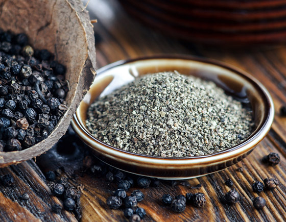 إليكم بدائل لذيذة وصحية تغنيكم عن استخدام الملح إليكم بدائل لذيذة وصحية تغنيكم عن استخدام الملح