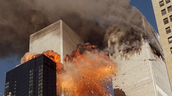 لا تزال تحصد أرواح.. لحظات الرعب دقيقة بدقيقة في هجمات 11 سبتمبر! صورة رقم 9 لا تزال تحصد أرواح.. لحظات الرعب دقيقة بدقيقة في هجمات 11 سبتمبر! صورة رقم 9