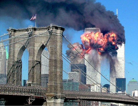 لا تزال تحصد أرواح.. لحظات الرعب دقيقة بدقيقة في هجمات 11 سبتمبر! صورة رقم 10 لا تزال تحصد أرواح.. لحظات الرعب دقيقة بدقيقة في هجمات 11 سبتمبر! صورة رقم 10