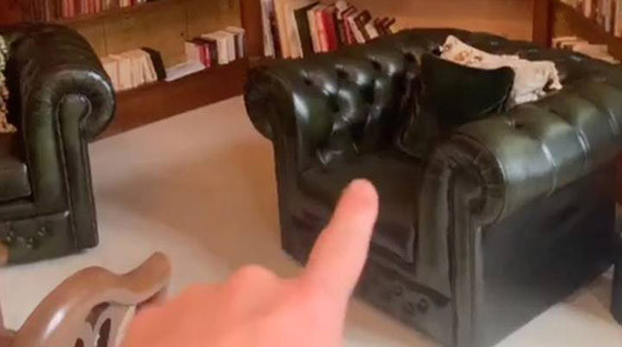 يكتشف عشرات الممرات والغرف السرية تحت منزل عائلته فيديو وصور : صورة رقم 3