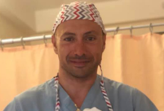 طبيب لبناني يهرع لولادة طفل بالدراجة الهوائية بعد نفاذ وقود سيارته! صور صورة رقم 8 طبيب لبناني يهرع لولادة طفل بالدراجة الهوائية بعد نفاذ وقود سيارته! صور صورة رقم 8