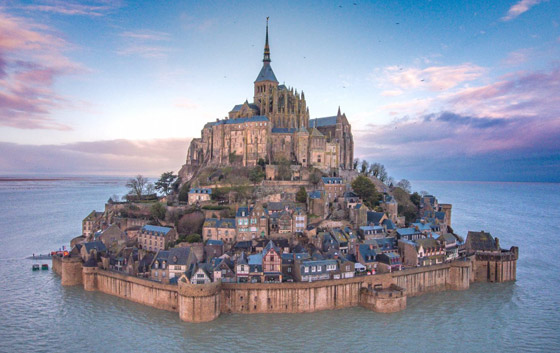 أجمل 10 قصور وقلاع في أوروبا.. لتجربة مستوحاة من القصص الخيالية صورة رقم 4