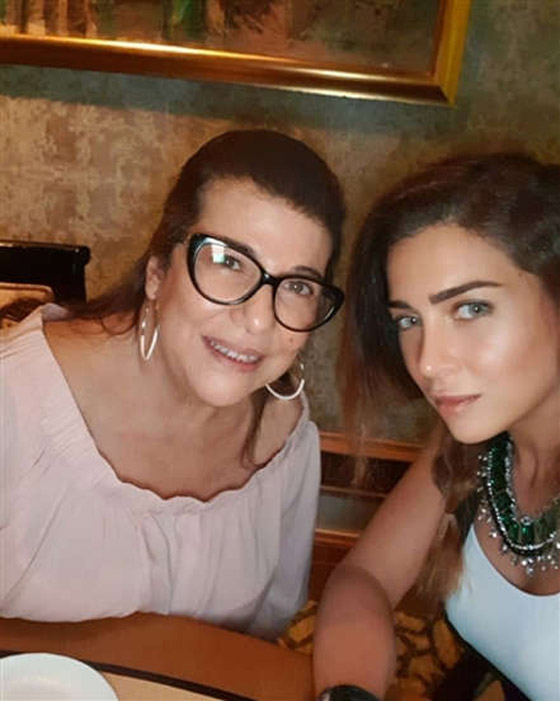 فيديو: مي عزالدين ترفض الزواج من ديانة اخرى رغم ان والدتها مسيحية! صورة رقم 2