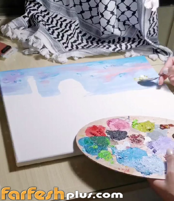 فنانة فلسطينية ترسم بالملعقة لوحة للمسجد الأقصى تضامنا مع أسرى نفق الحرية صورة رقم 2