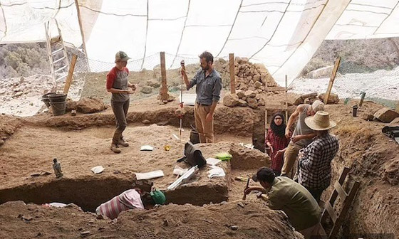 اكتشاف أقدم مجوهرات في العالم في كهف مغربي صورة رقم 3