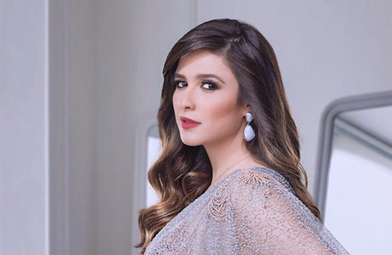 مسلسلات رمضان 2026: رقص ياسمين عبد العزيز في عيد ميلادها مع عمرو محمود ياسين وطاقم مسلسل ( وننسى اللي كان) صورة رقم 6