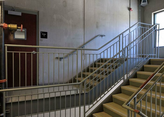 أغرب سلالم سوف تراها حول العالم صورة رقم 8