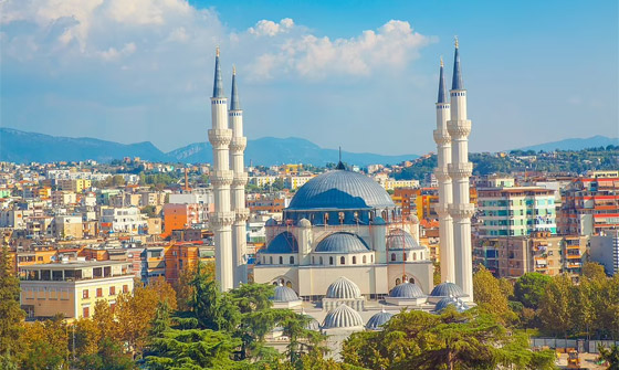 من حيث الإقامة وتناول الطعام.. تعرفوا إلى أرخص وأغلى المدن في أوروبا صورة رقم 5