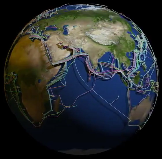 عالم غارق في الكابلات.. خارطة 3D مذهلة للكرة الأرضية! فيديو صورة رقم 7