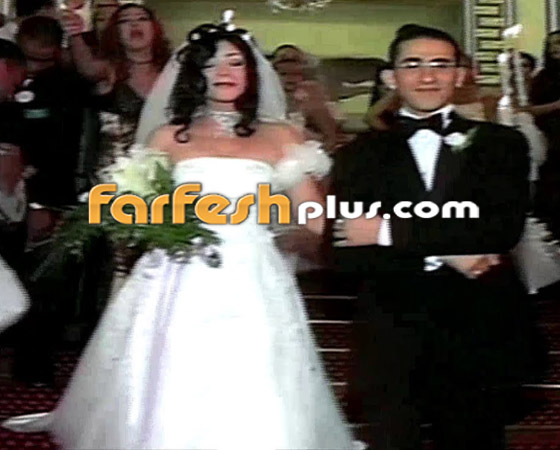 فيديو وصور زفاف منى زكي وأحمد حلمي قبل 20 عاما: عادل إمام يخطف العروس! صورة رقم 6 فيديو وصور زفاف منى زكي وأحمد حلمي قبل 20 عاما: عادل إمام يخطف العروس! صورة رقم 6