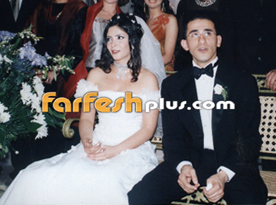 فيديو وصور زفاف منى زكي وأحمد حلمي قبل 20 عاما: عادل إمام يخطف العروس! صورة رقم 8 فيديو وصور زفاف منى زكي وأحمد حلمي قبل 20 عاما: عادل إمام يخطف العروس! صورة رقم 8
