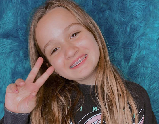 بعد شهرتها بسبب نظرتها الغريبة.. بيع فيديو لطفلة أمريكية بمبلغ كبير صورة رقم 8